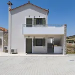 شقة Anassia